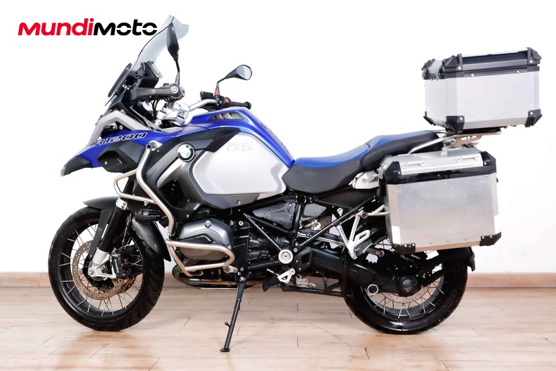 Motorbike image 5
