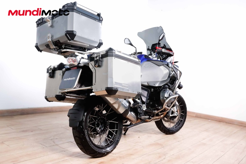 Motorbike image 2