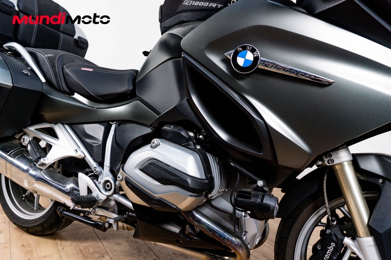 Motorbike image 4