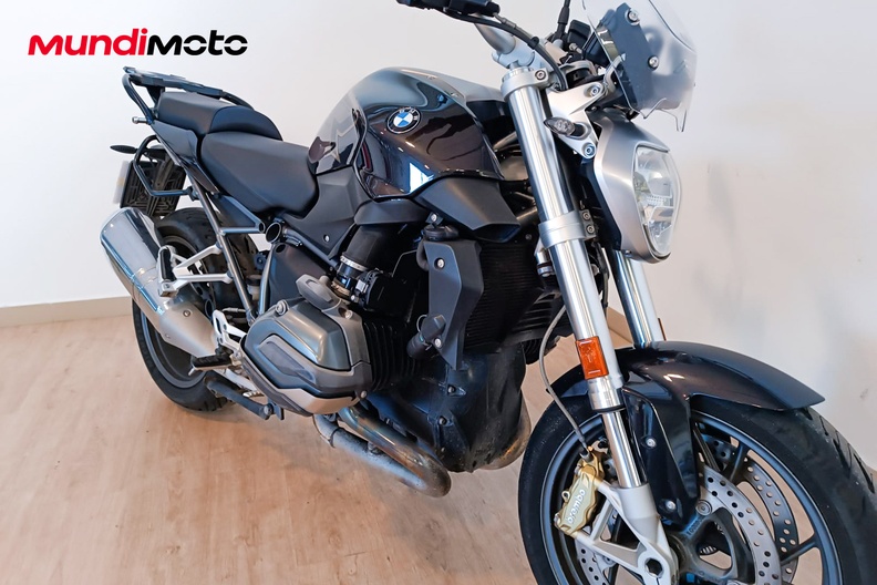 Motorbike image 4