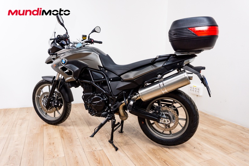 Motorbike image 7