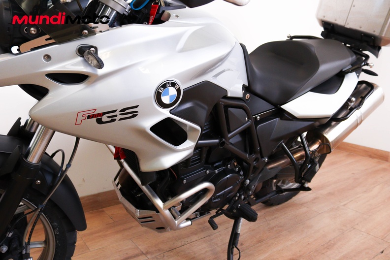Motorbike image 8