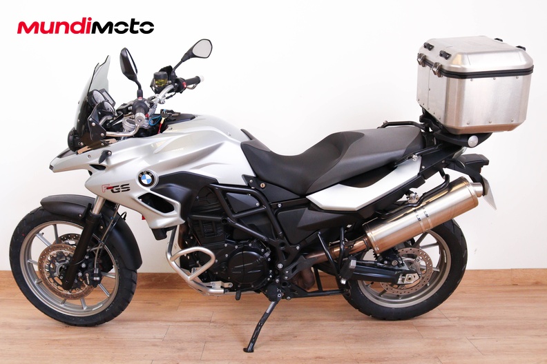 Motorbike image 5