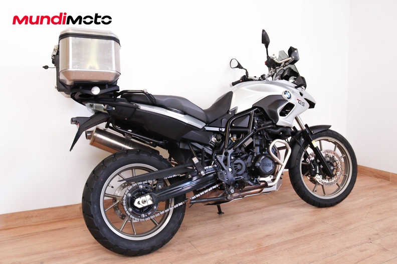 Motorbike image 2