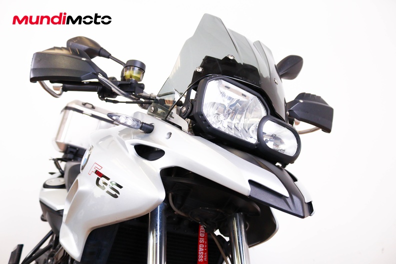 Motorbike image 4