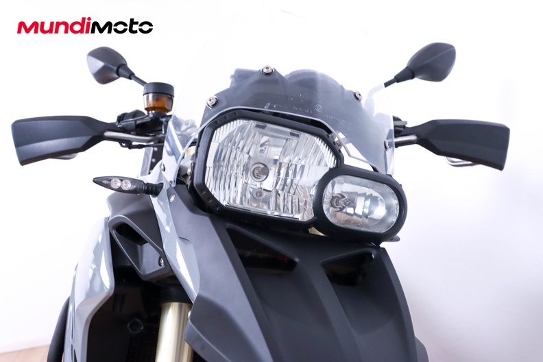 Motorbike image 4