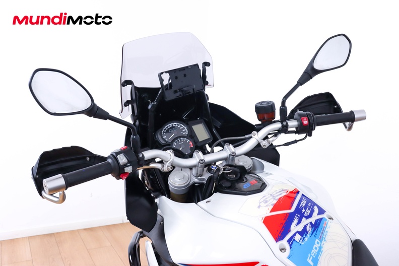 Motorbike image 10