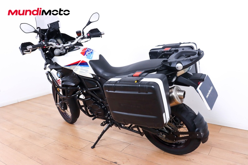 Motorbike image 6