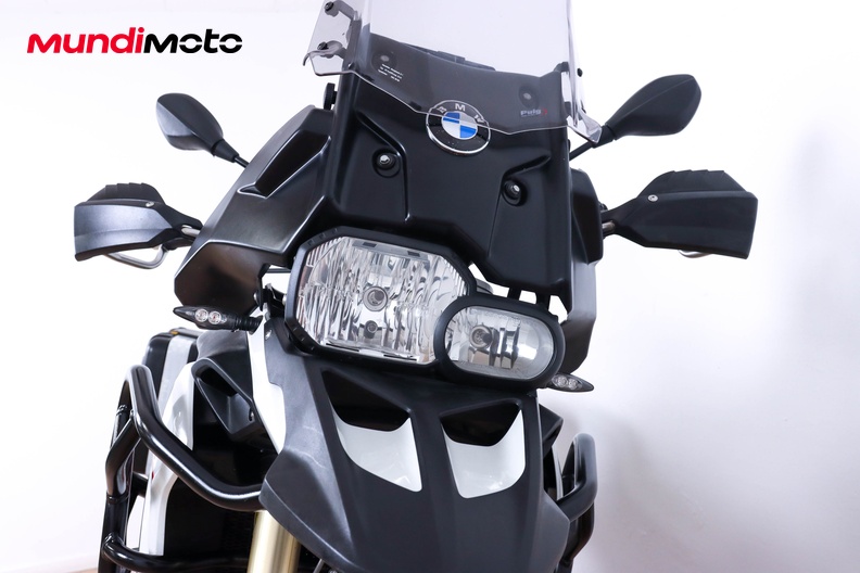 Motorbike image 4
