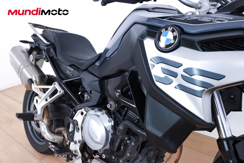 Motorbike image 13