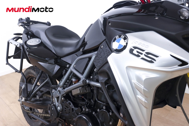 Motorbike image 12