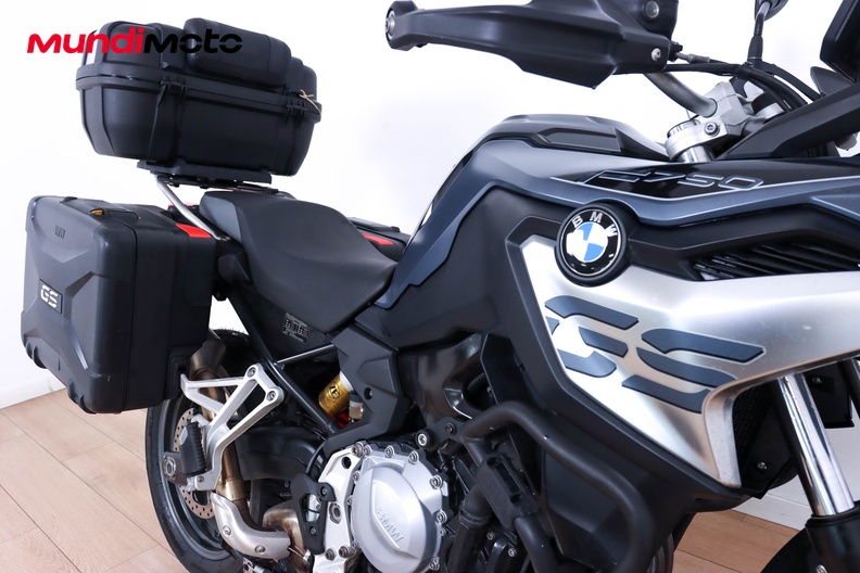 Motorbike image 12