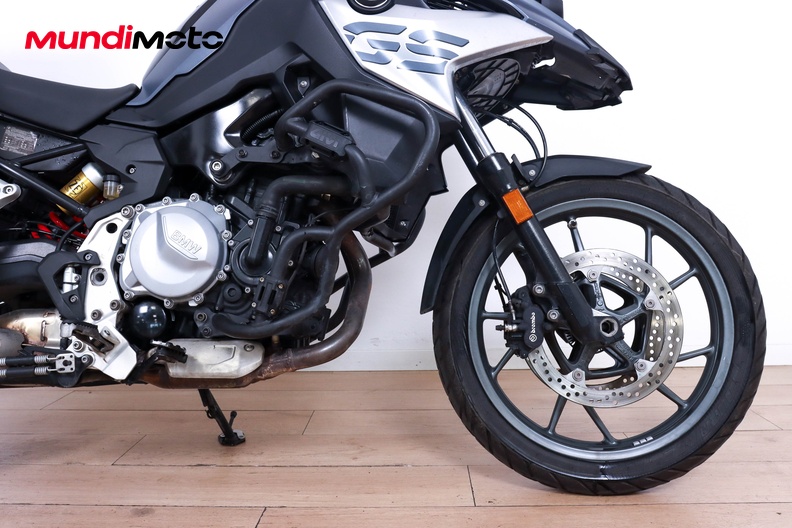 Motorbike image 13