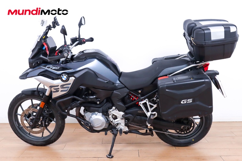 Motorbike image 5