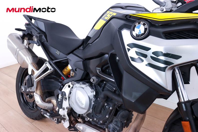 Motorbike image 13