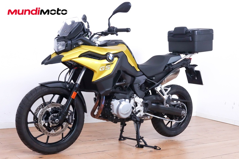 Motorbike image 7