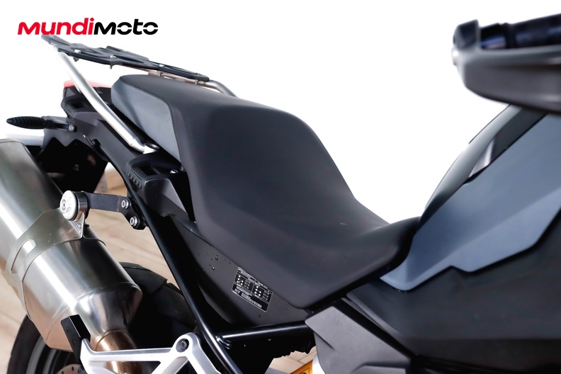 Motorbike image 12