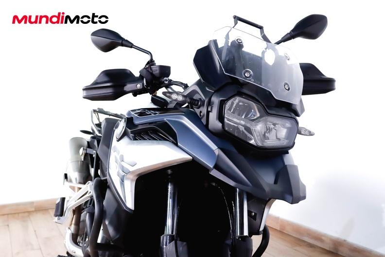 Motorbike image 4
