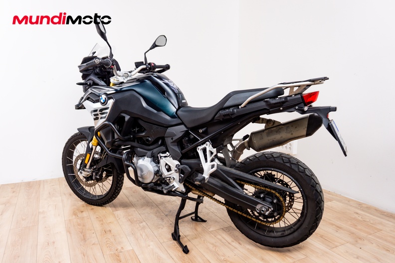 Motorbike image 7