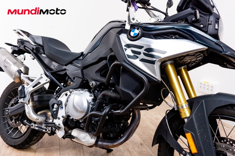 Motorbike image 4