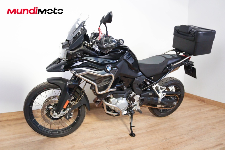 Motorbike image 6