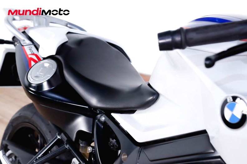 Motorbike image 12