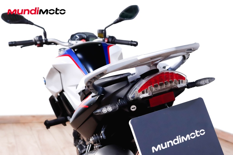 Motorbike image 9