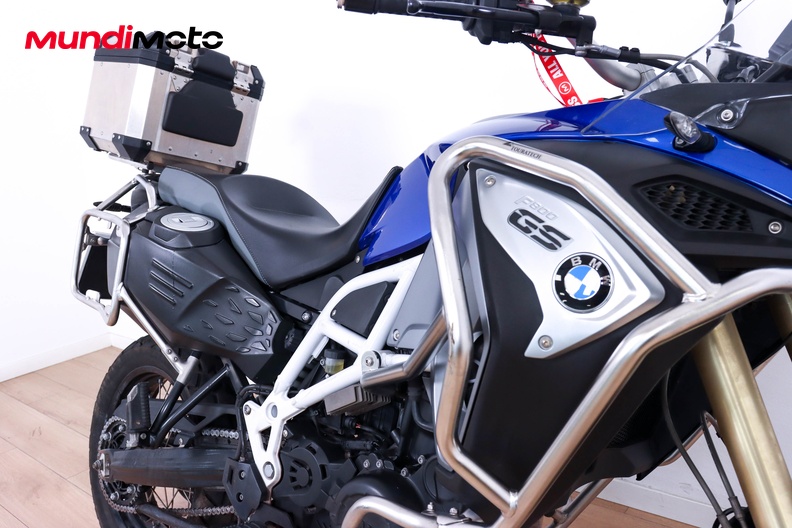 Motorbike image 13