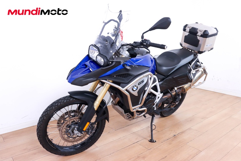 Motorbike image 7