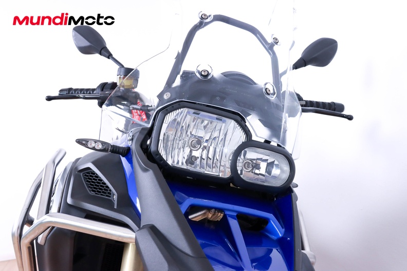 Motorbike image 4