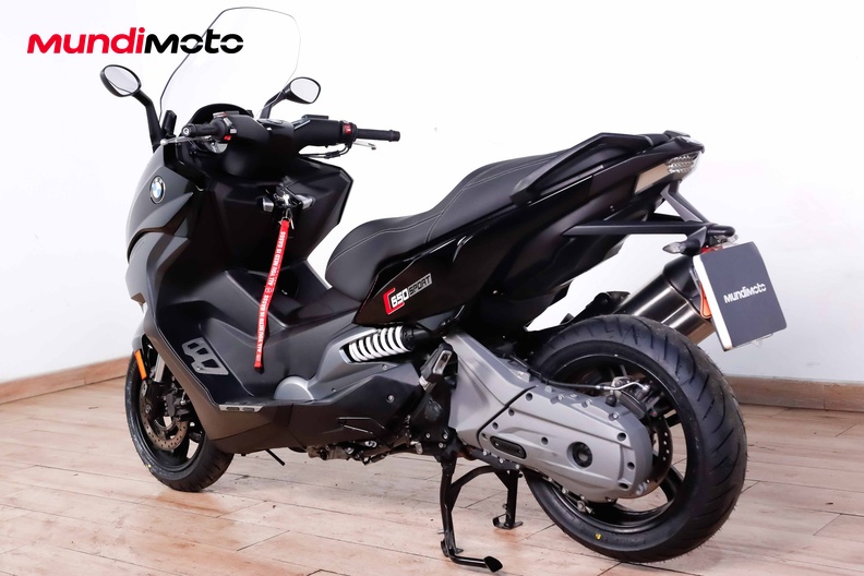 Motorbike image 6
