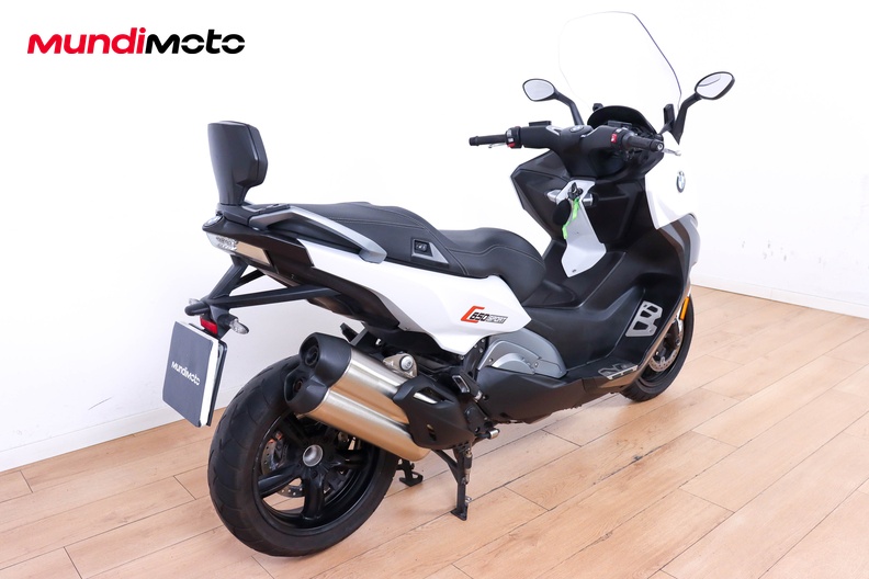 Motorbike image 2