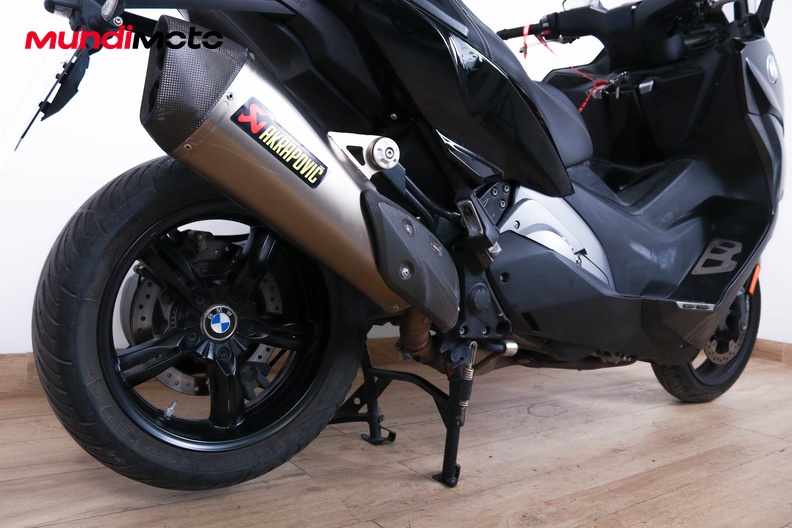 Motorbike image 3