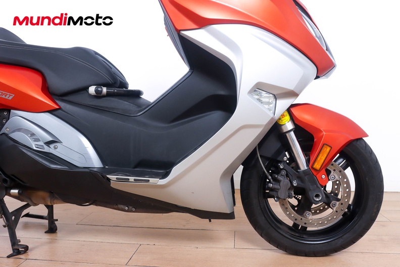 Motorbike image 13