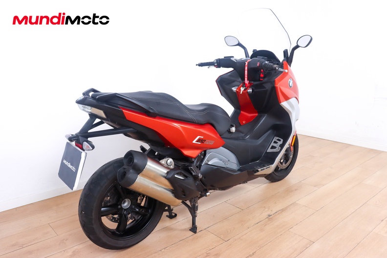 Motorbike image 2