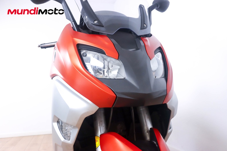 Motorbike image 4