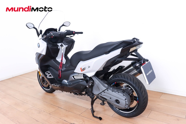 Motorbike image 6