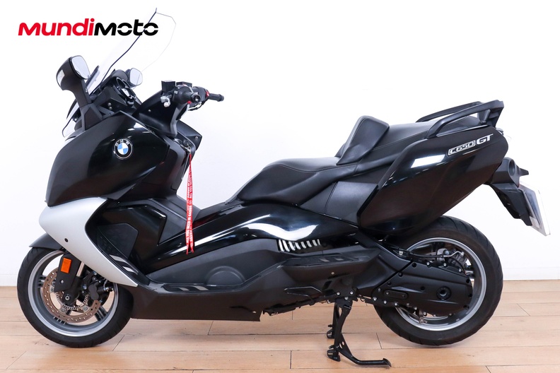 Motorbike image 5