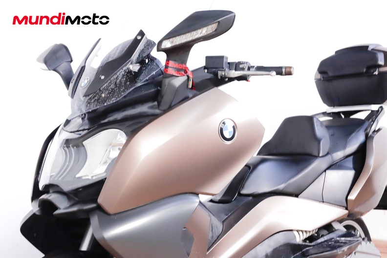 Motorbike image 8