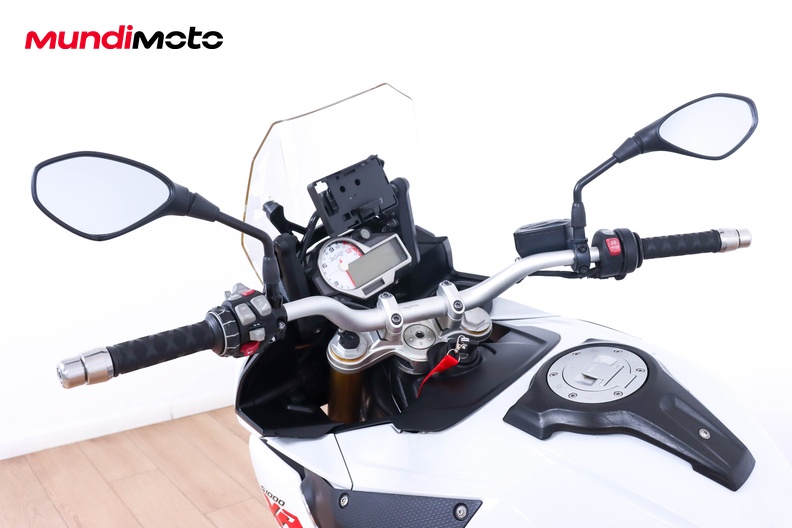 Motorbike image 10