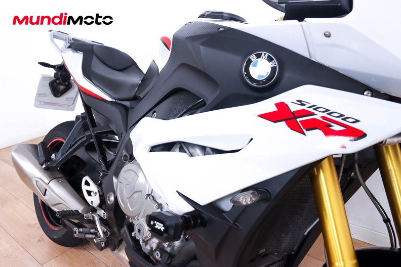 Motorbike image 12