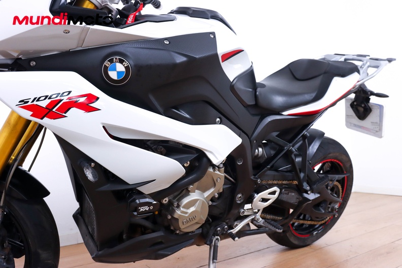 Motorbike image 8