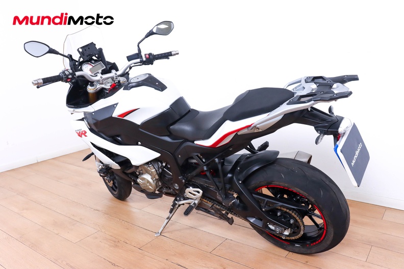 Motorbike image 6