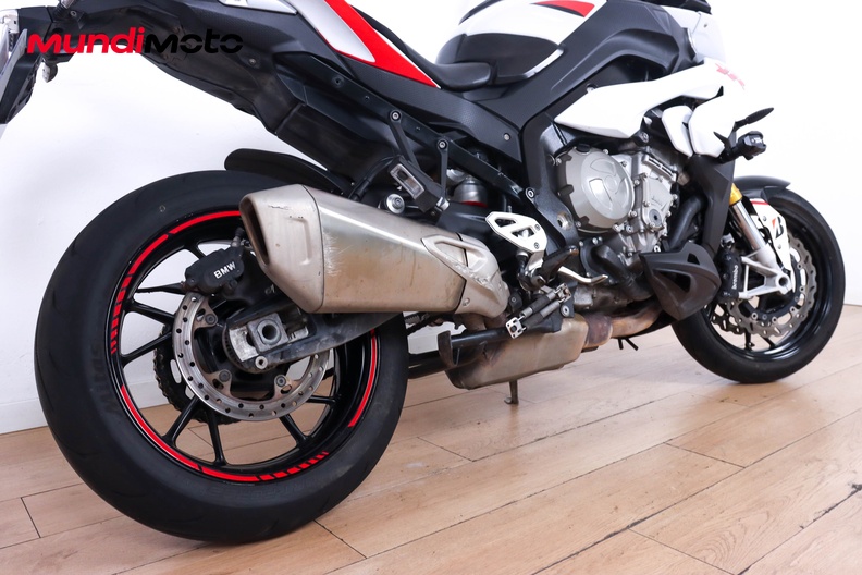 Motorbike image 3