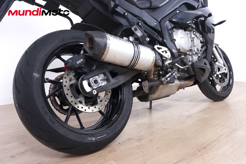 Motorbike image 3