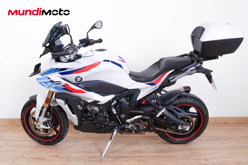 Motorbike image 5