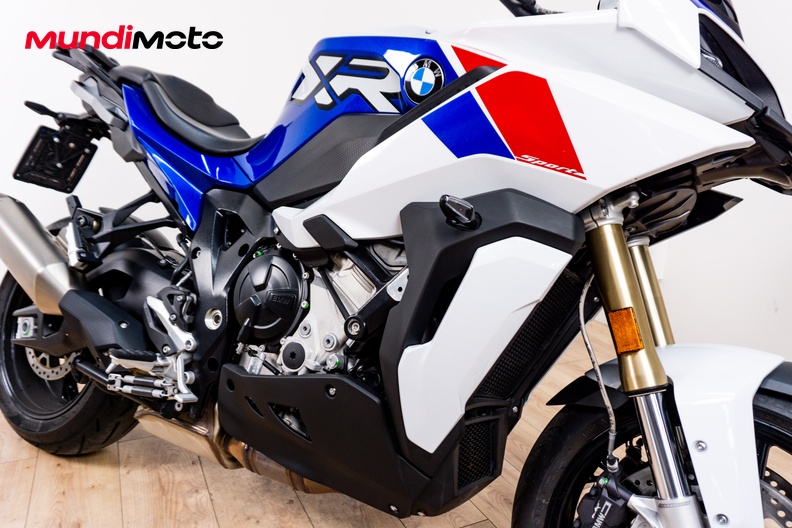 Motorbike image 4