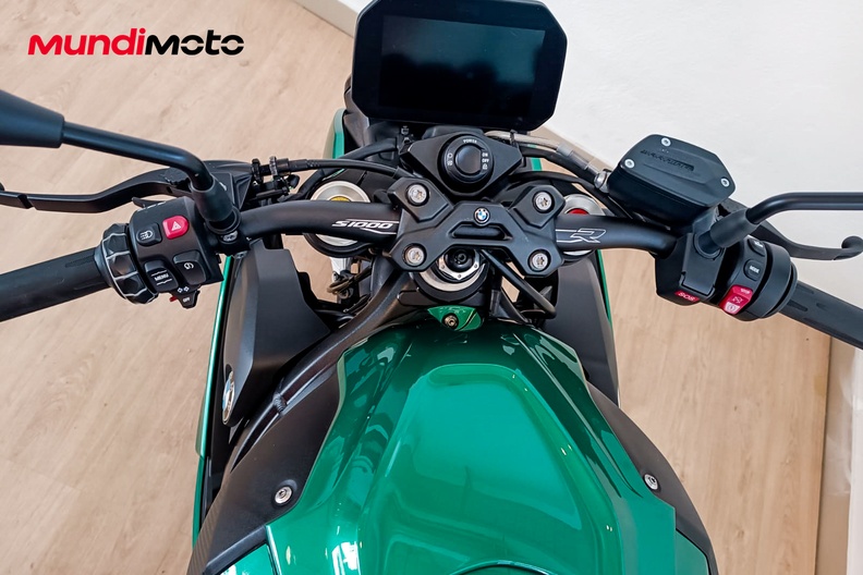 Motorbike image 10