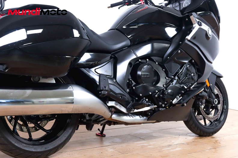 Motorbike image 3