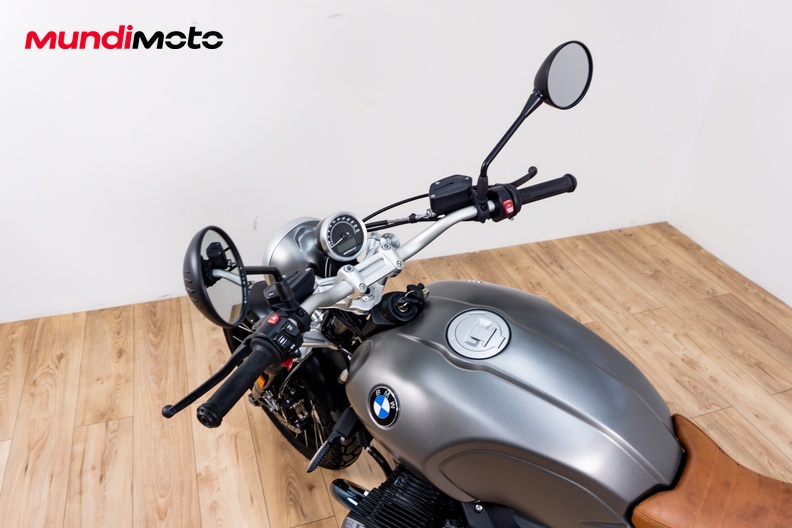 Motorbike image 10